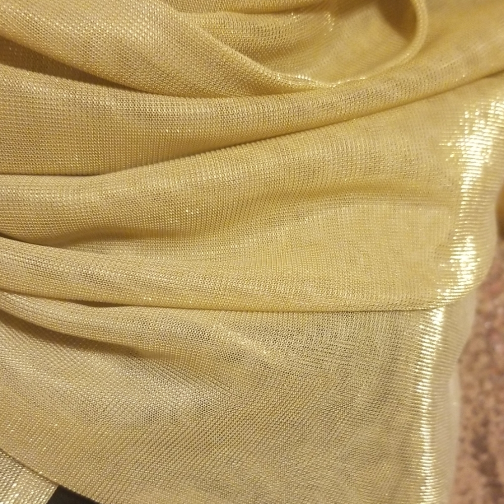 Cejon Textured Metallic Wrap - Picture 5 of 7